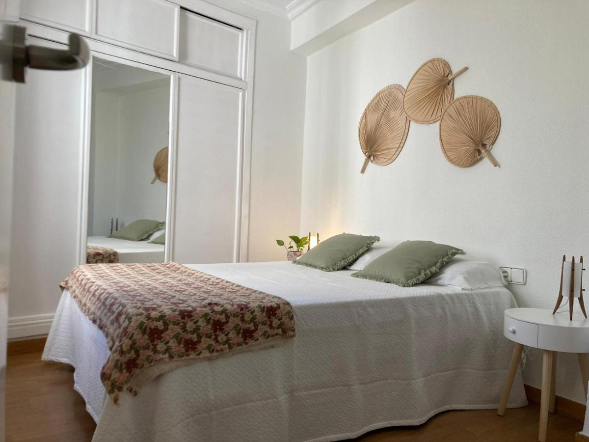 Atico Alfaqueque Apartment Sevilla Exterior foto